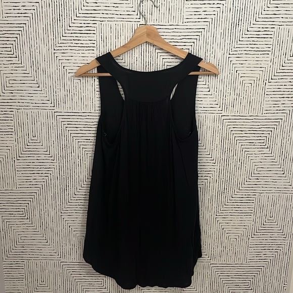 Sequin tank! - Picture 2 of 6